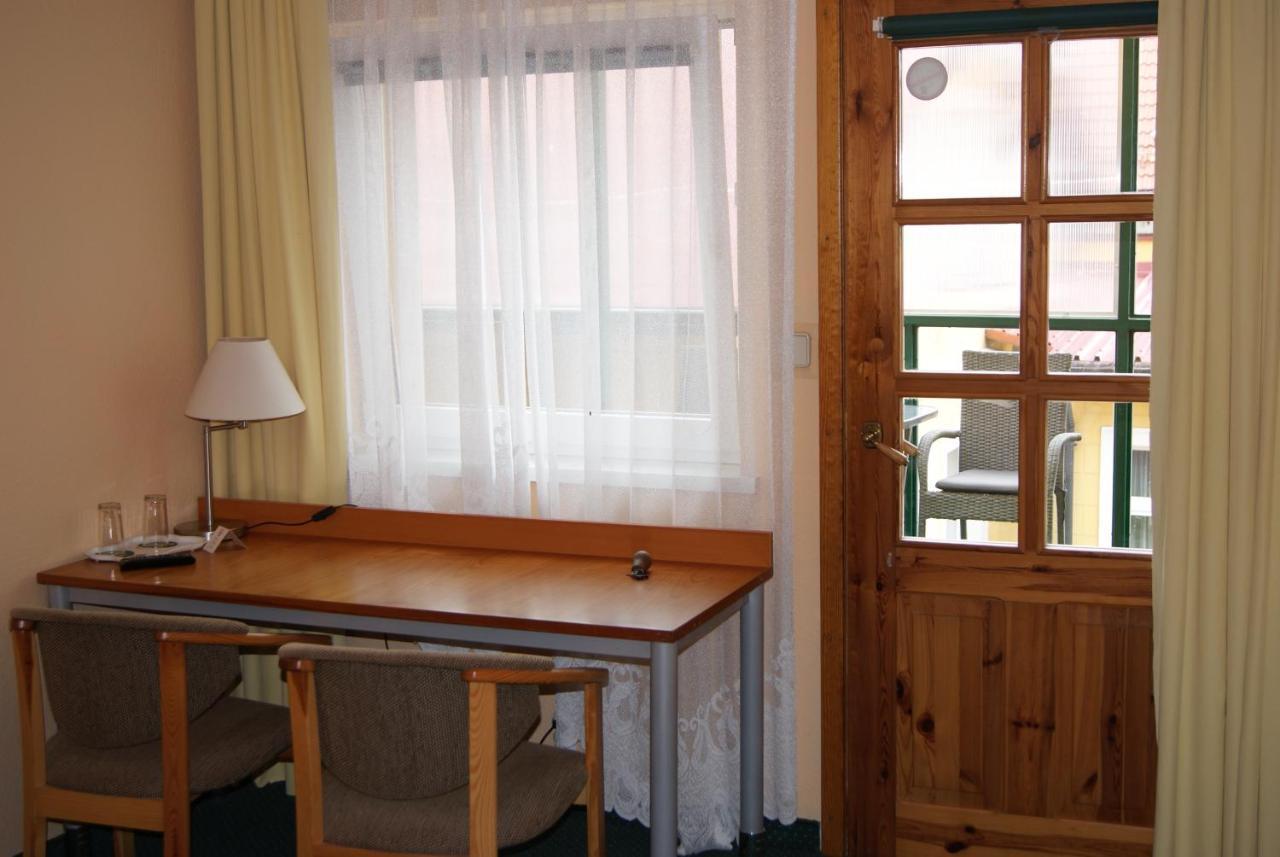 Hotel Alga Ustka Eksteriør billede
