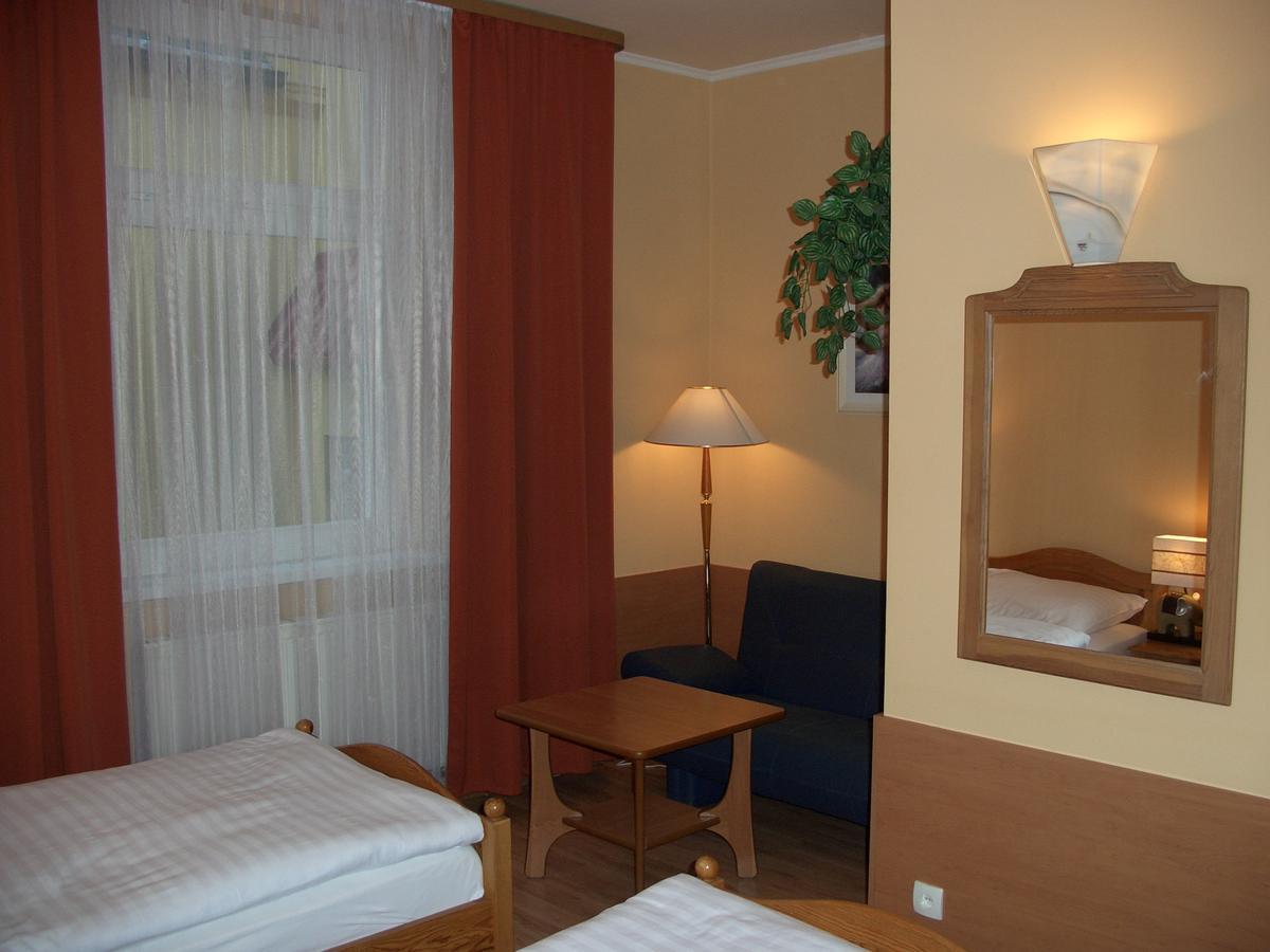Hotel Alga Ustka Eksteriør billede